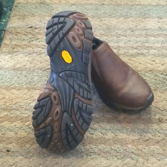 Merrel vibram size 8.5 mens shoes - Picture 2 of 4